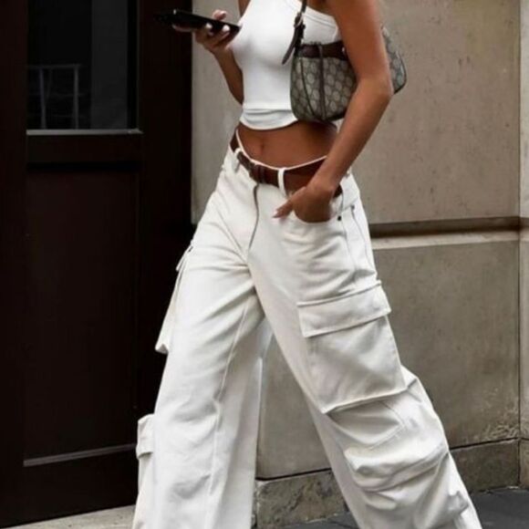 White tank top - Picture 3 of 6